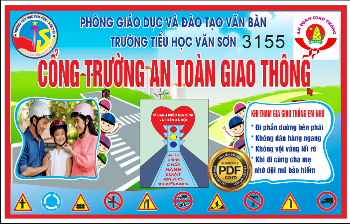bảng an toàn giao thông treo ở cổng trường
